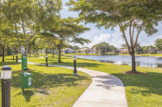 5780 Saddle Trail Ln, House other with 3 bedrooms, 3 bathrooms and null parking in Lake Worth FL | Image 23