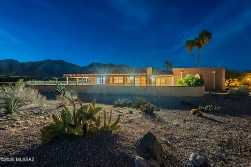 5271 N Fort Yuma Trl, Tucson, AZ, 85750-5993 | Card Image