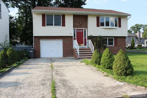 218 Nicholson Ave, Edison, NJ, 08820-1758 | Card Image