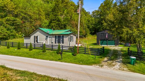 4021 Ky 1094, Campton, KY, 41301-7867 | Card Image