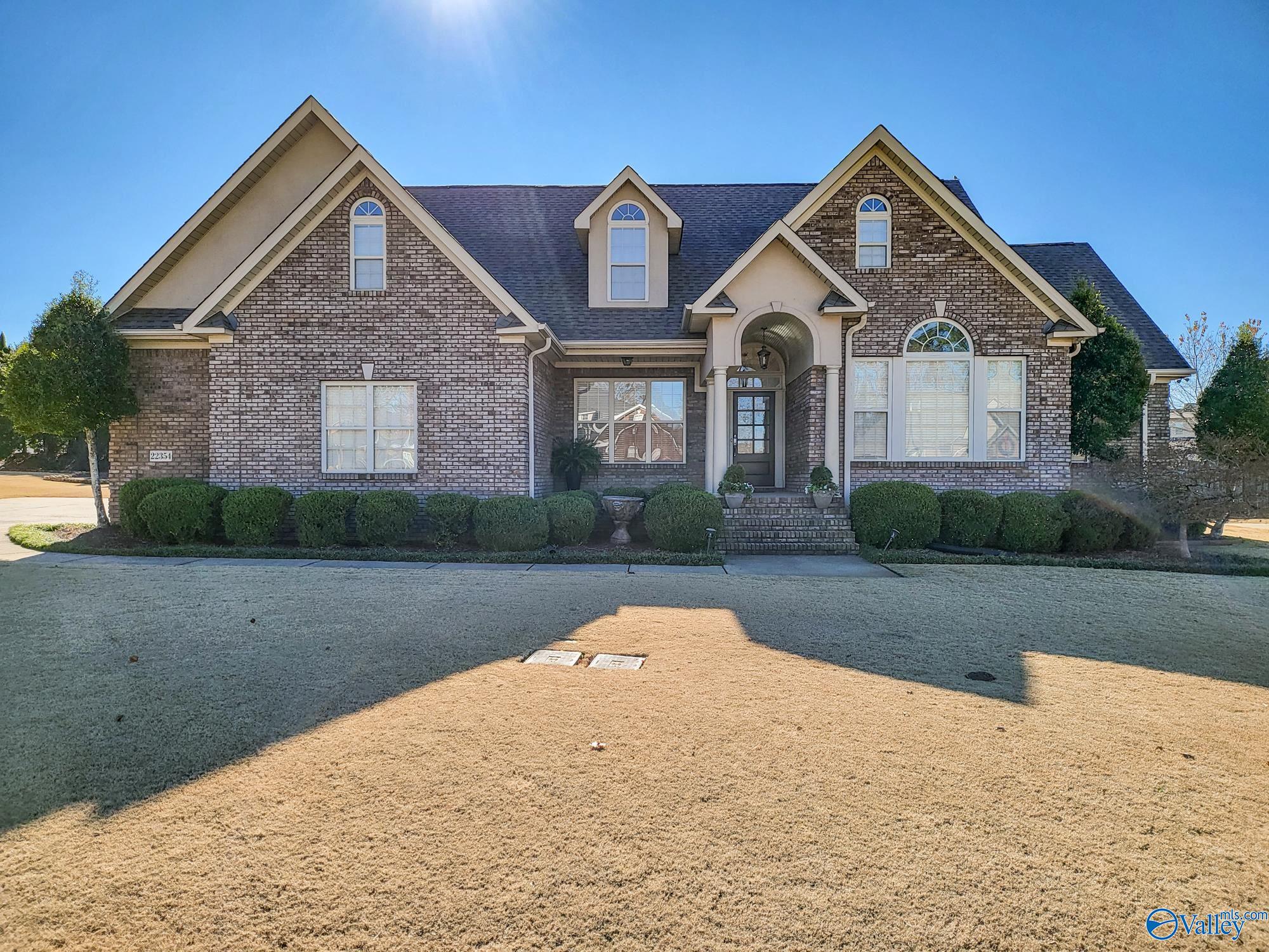22354 Troon Drive, For Sale in Athens Zoocasa