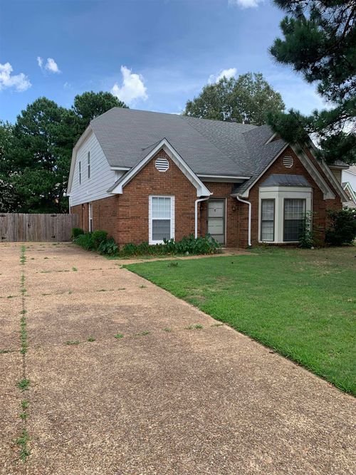 4834 Sturbridge Ln, Memphis, TN, 38141-8550 | Card Image