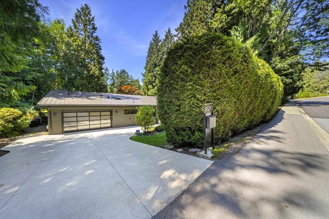 6090 Marine Drive, House other with 3 bedrooms, 2 bathrooms and 6 parking in West Vancouver BC | Image 27