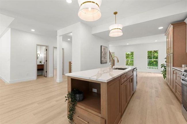 5150 Shadow Path Ln Sw, House other with 4 bedrooms, 4 bathrooms and 2 parking in Lilburn GA | Image 13