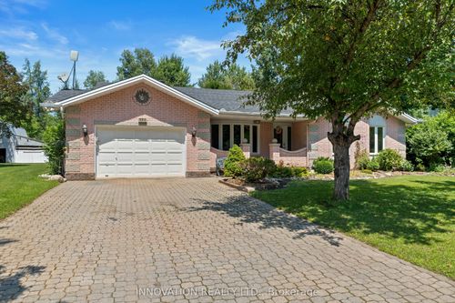 5810 Vars St, Vars, ON, K0A3H0 | Card Image