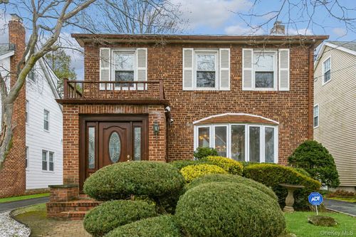 44 Jayson Ave, Great Neck, NY, 11021-4238 | Card Image