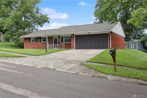 2727 Pinegrove Dr, Dayton, OH, 45449-3348 | Card Image
