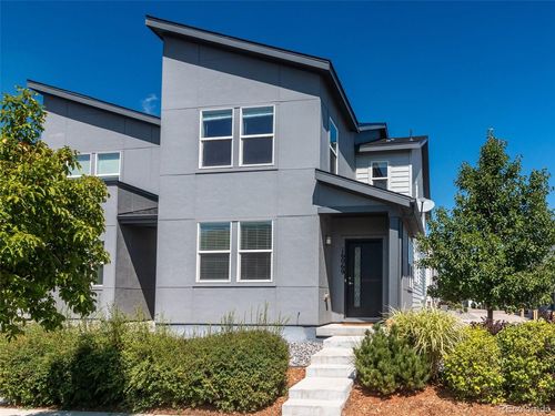 16069 E Elk Dr, Denver, CO, 80239-5491 | Card Image