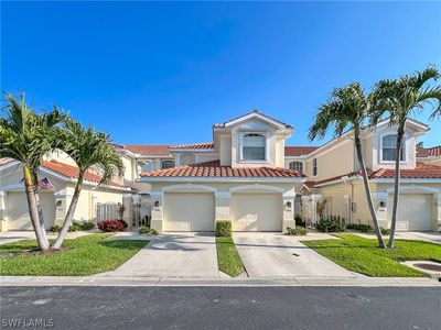 706 - 15054 Tamarind Cay Court, Condo with 3 bedrooms, 2 bathrooms and null parking in Fort Myers FL | Image 2