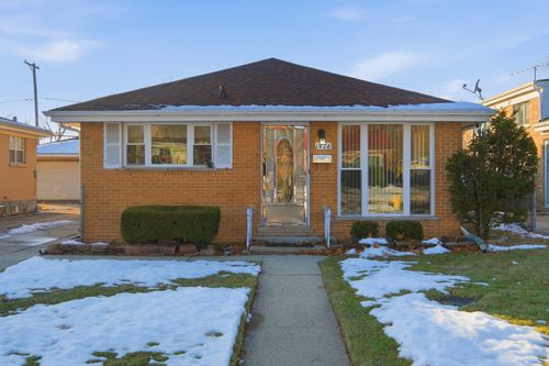 1426 N Rohde Ave, Berkeley, IL, 60163-1324 | Card Image