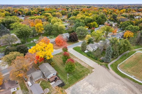1507 Rainbow Avenue, Maple Plain, MN, 55359 | Card Image