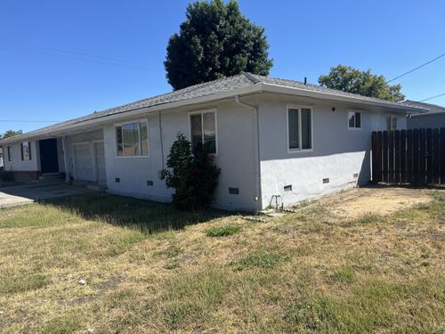 3236 Plymouth Road, Stockton, CA, 95204 | Card Image
