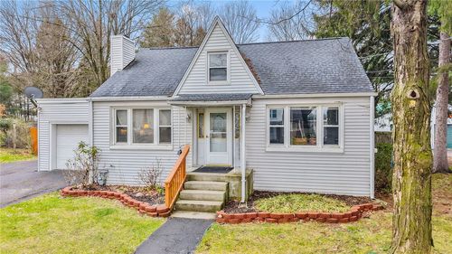 108 Martha Rd, Vestal, NY, 13850-3511 | Card Image