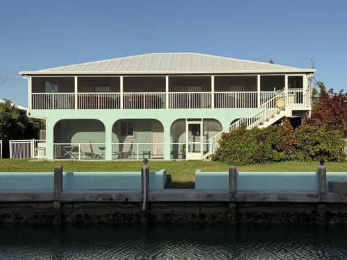 114 Mockingbird Ln, Marathon, FL, 33050-2415 | Card Image