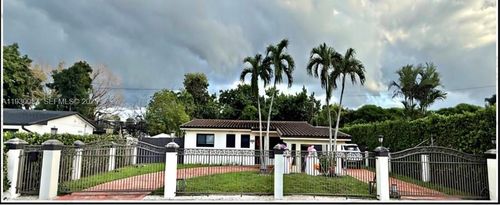8655 Sw 97th Rd, Miami, FL, 33173-4070 | Card Image
