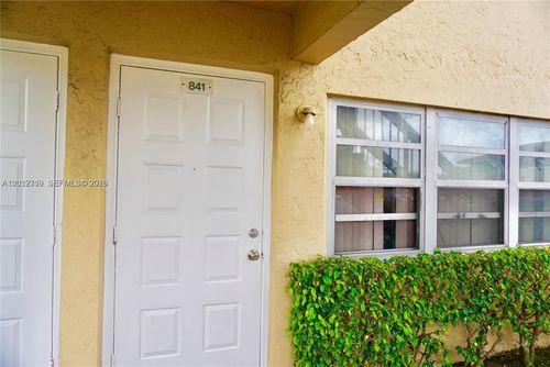 30-a-841 Twin Lakes Dr, Coral Springs, FL, 33071-5307 | Card Image
