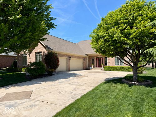 2868 Bloomsbury S, Greenwood, IN, 46143-7162 | Card Image