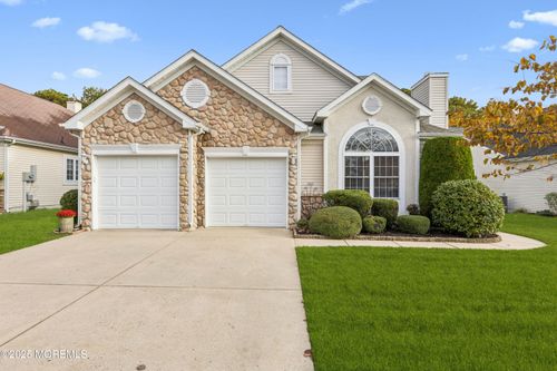 5 Longport Ct, Waretown, NJ, 08758-2639 | Card Image