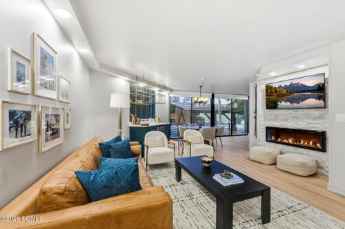 201-1485 Empire Ave, Park City, UT, 84060-5112 | Card Image