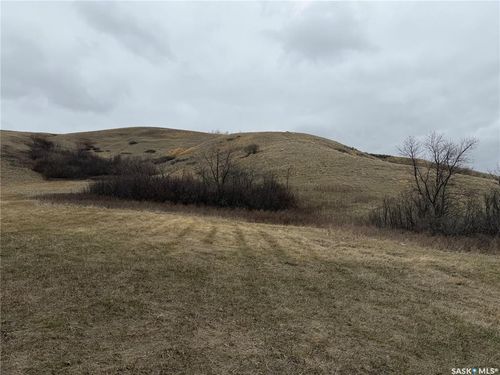 333 Pasqua Lake Road, North Qu'Appelle Rm No. 187, SK, S0G1S0 | Card Image