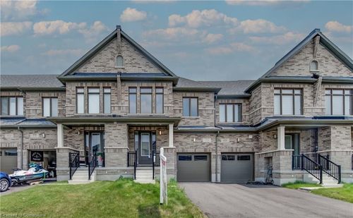 73 Prince Philip Blvd, Ayr, ON, N0B1E0 | Card Image