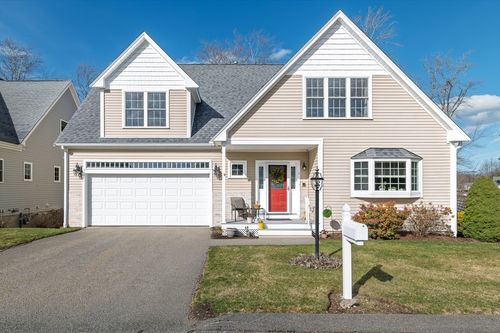 1-1 Von Rhor Dr, Rockland, MA, 02370-1285 | Card Image