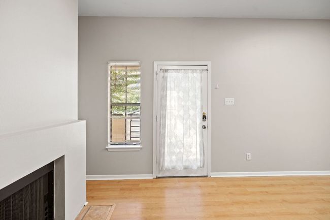 APT-302 - 712 Graham Pl, Condo with 2 bedrooms, 2 bathrooms and null parking in Austin TX | Image 15