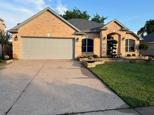 2204 Windcastle Dr, Mansfield, TX, 76063-5095 | Card Image