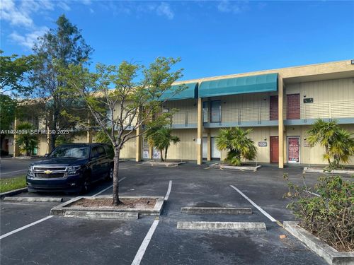 ste-113-2331 N State Road 7, Lauderdale Lakes, FL, 33313-3771 | Card Image