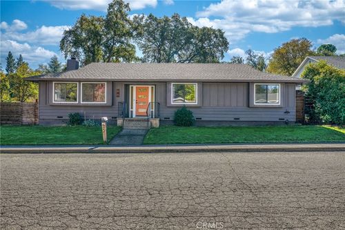 671 19th St, Lakeport, CA, 95453 | Card Image