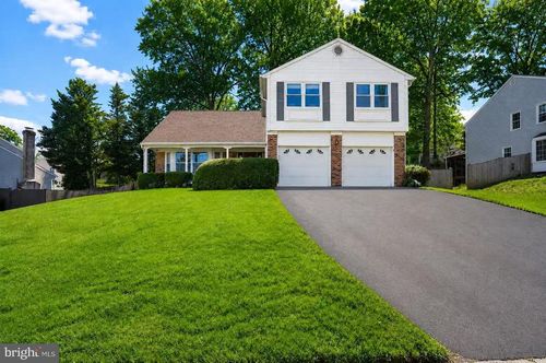 203 Markwood Dr, STERLING, VA, 20165-5816 | Card Image