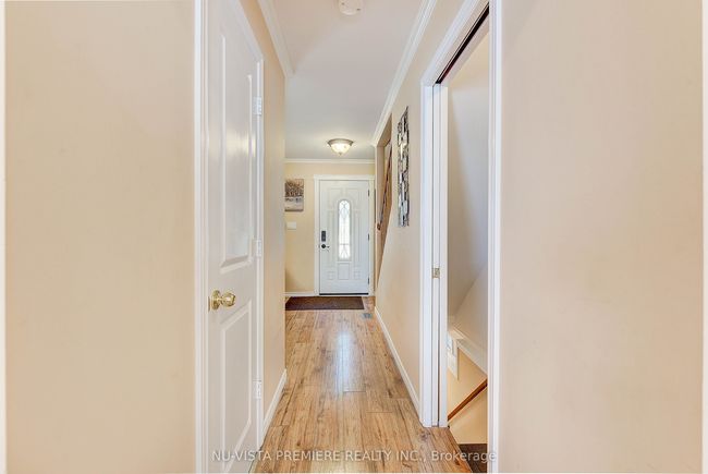 45 Mohegan Cres, House attached with 3 bedrooms, 2 bathrooms and 2 parking in London ON | Image 17