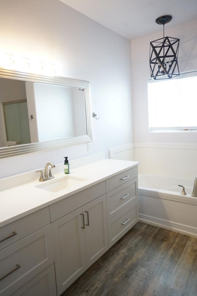 Master Bath | Image 13