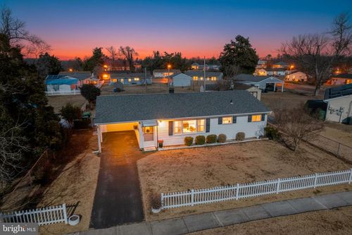 7 Steele Rd, DOVER, DE, 19901-4953 | Card Image