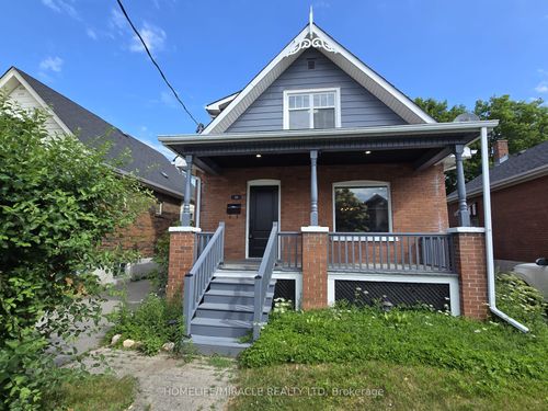 34 Westmoreland Ave, Oshawa, ON, L1G2M8 | Card Image