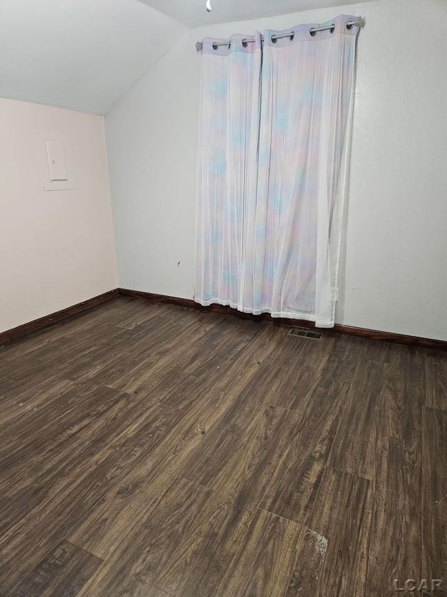 50167314-0dbd006b-8e96-4c02-9a74-82669ac86290.JPG | Image 25