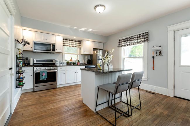 1566 Dover Rd, House other with 4 bedrooms, 2 bathrooms and null parking in Epsom NH | Image 5