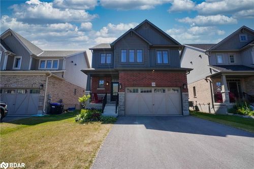 139 Plewes Dr, Collingwood, ON, L9Y5M5 | Card Image
