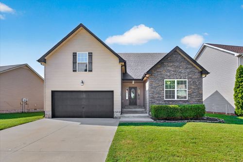 645 Fox Hound Drive, Clarksville, TN, 37040 | Card Image