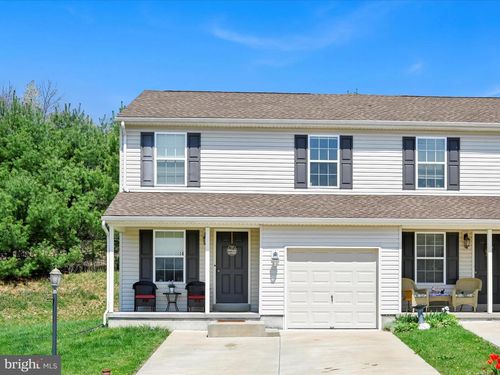 14 W Abby Ln, SCHUYLKILL HAVEN, PA, 17972-9743 | Card Image