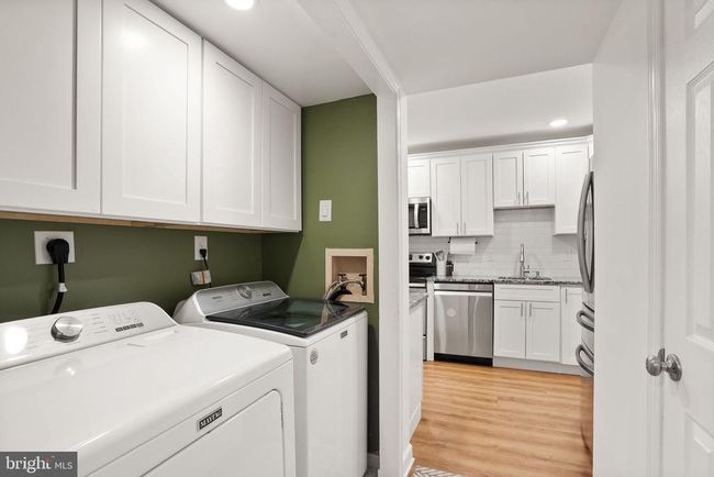 10627 Summer Oak Ct, Townhouse with 4 bedrooms, 3 bathrooms and null parking in BURKE VA | Image 26