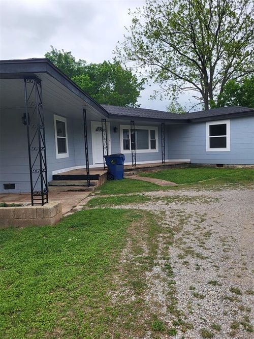 1015 N Rangeline St, Tecumseh, OK, 74873-1407 | Card Image