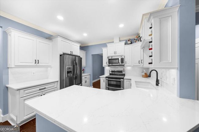 11 Cross Creek Dr, House other with 5 bedrooms, 3 bathrooms and 3 parking in Toccoa GA | Image 21