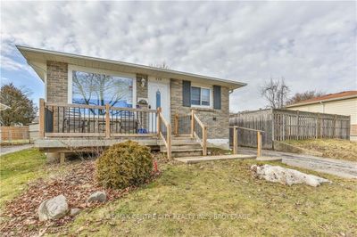 779 Dulaney Dr, House other with 3 bedrooms, 2 bathrooms and 2 parking in London ON | Image 3