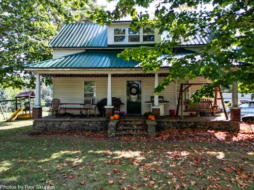 9435 E Garfield Rd, Hesperia, MI, 49421-9502 | Card Image