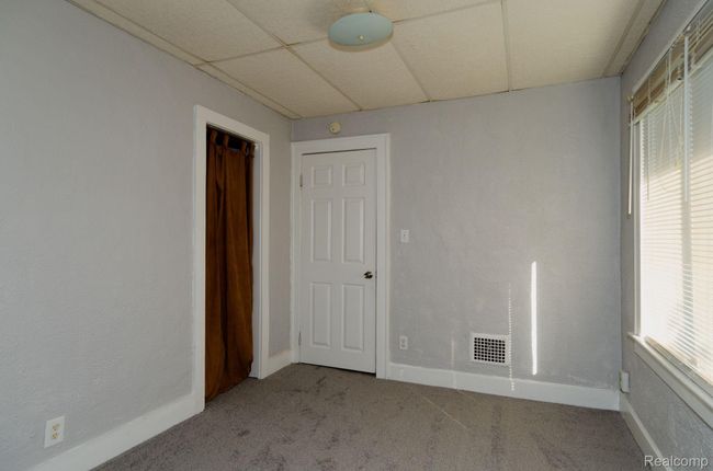 44 W End - Bedroom | Image 23