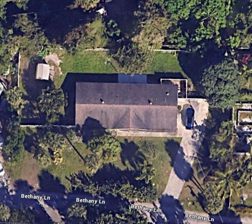 5213 Bethany Ln, Haverhill, FL, 33415-1279 | Card Image