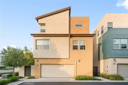 119 Glance, Irvine, CA, 92618-1426 | Card Image