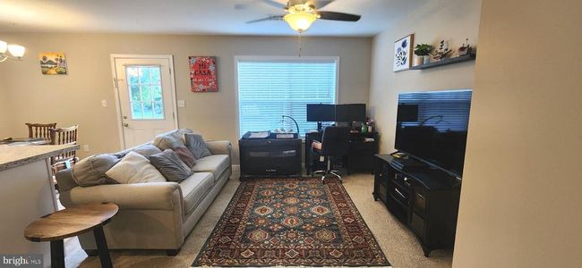 26 N Locust St, Townhouse with 3 bedrooms, 3 bathrooms and null parking in SHIREMANSTOWN PA | Image 23