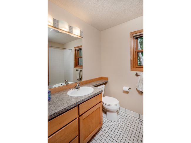 Main floor full bathroom. | Image 16